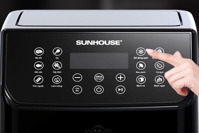 Nồi chiên không dầu SUNHOUSE SHD4087 có sẵn chế độ “Đồ đông lạnh”