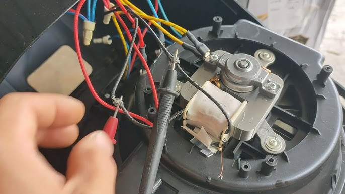 Với lỗi hỏng bo mạch, khuyến khích bạn nên mang nồi đến trung tâm bảo hành để sửa chữa