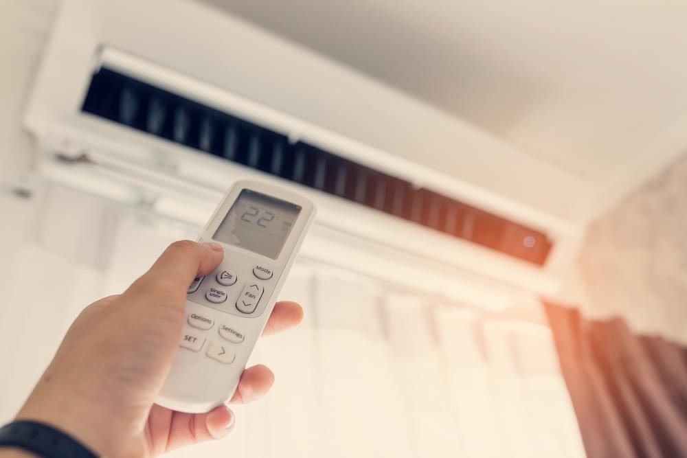 Nên chọn điều hòa hay máy sưởi cho mùa đông không lạnh? 1